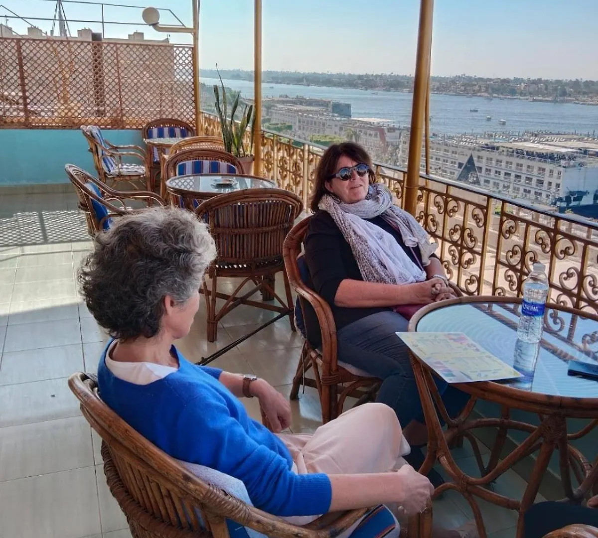 Merry Land Hotel & Roof Top Nile Restaurant Luxor Egypten